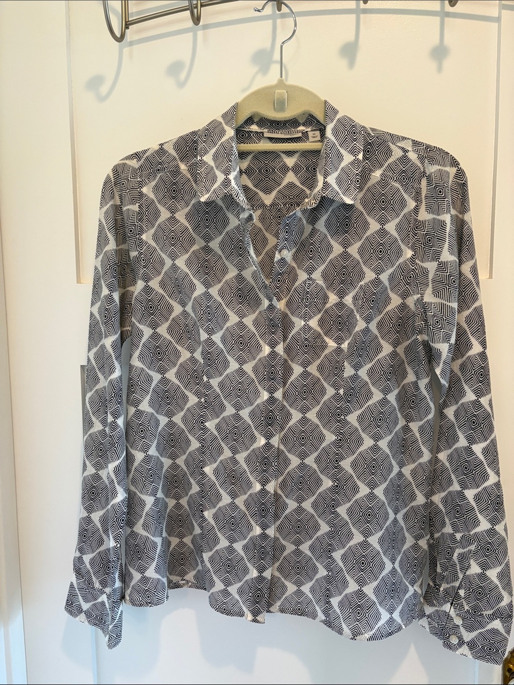 Halogen Black & White Geometric Button-Down Shirt